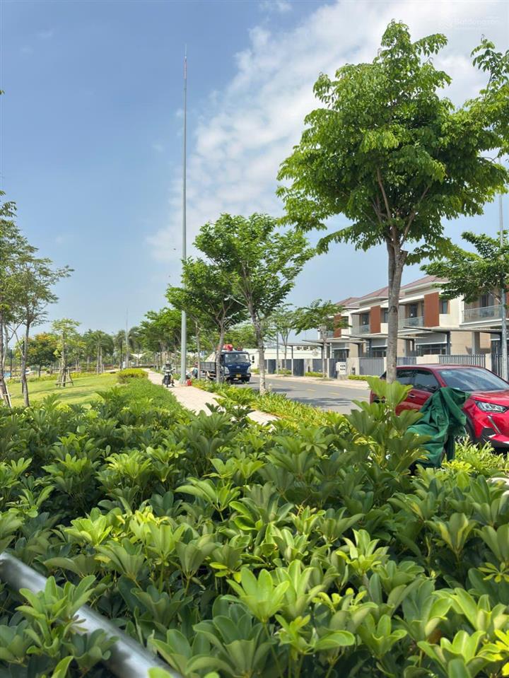 Bán biệt thự view công viên siêu đẹp 1 căn hiếm có