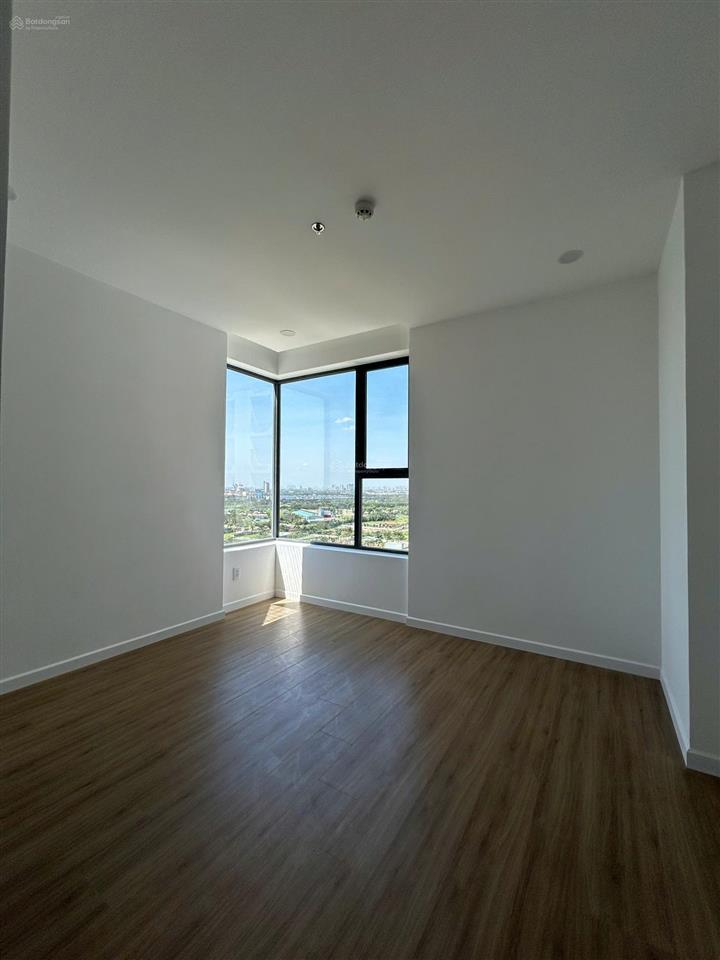 Chính chủ bán căn hộ 3pn, 3wc, 100m2 tại chung cư mt eastmark city, 4,600 tỷ vnd, view đẹp