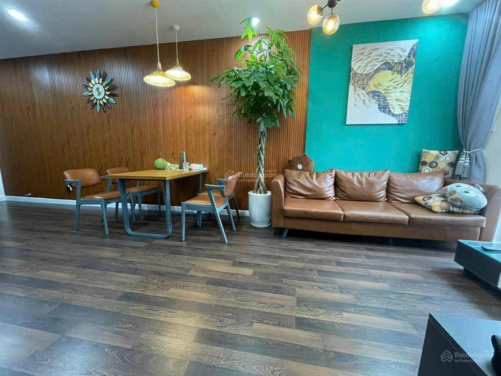 Cần bán gấp căn hộ 75m2 giá bán 2.980 tỷ (bao hết) tặng nt vay được tất cả ngân hàng 1,5 tỷ