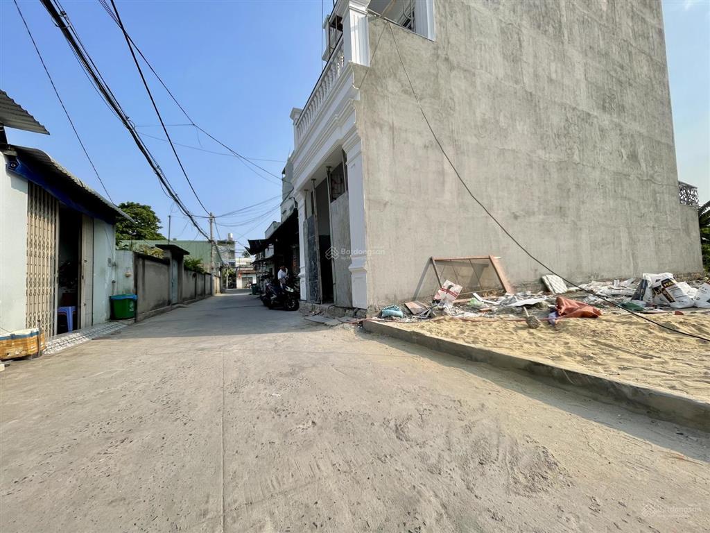 Ngộp bank bán gấp lô đất(shr) ngang 4,5m 1 sẹc ngắn tl40 ngay cao đẳng điện lực, 76,5m2, đường 6m