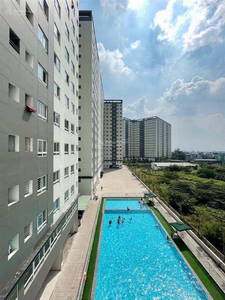 Chính chủ bán căn 3pn 2wc full nội thất 2,1 tỷ bao thuế phí sang tên. 0937 378 *** xem nhà