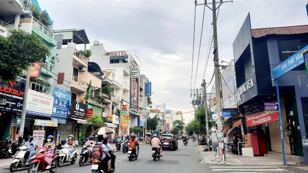 Bán nhà mtkd đường gò dầu, quận tân phú dt 7x31.5m 2 lầu st, đang cho thuê giá 31 tỷ
