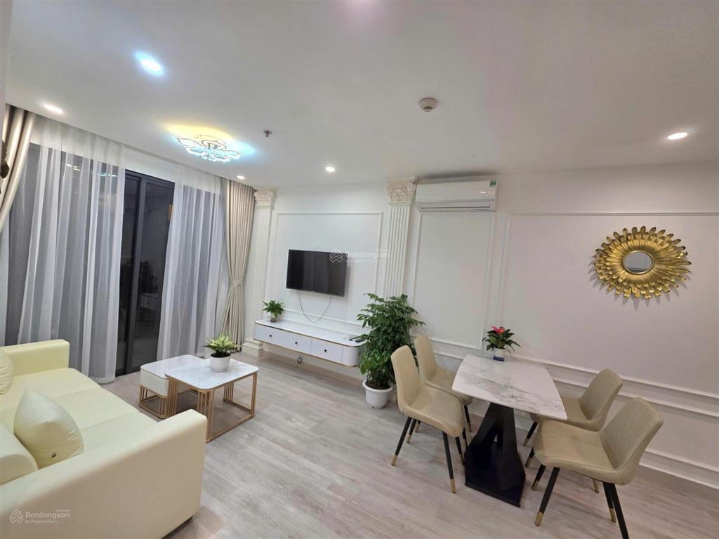 Căn góc đông nam tầng trung full nội thất gold season 47 nguyễn tuân 102m2 giá 6,8 tỷ