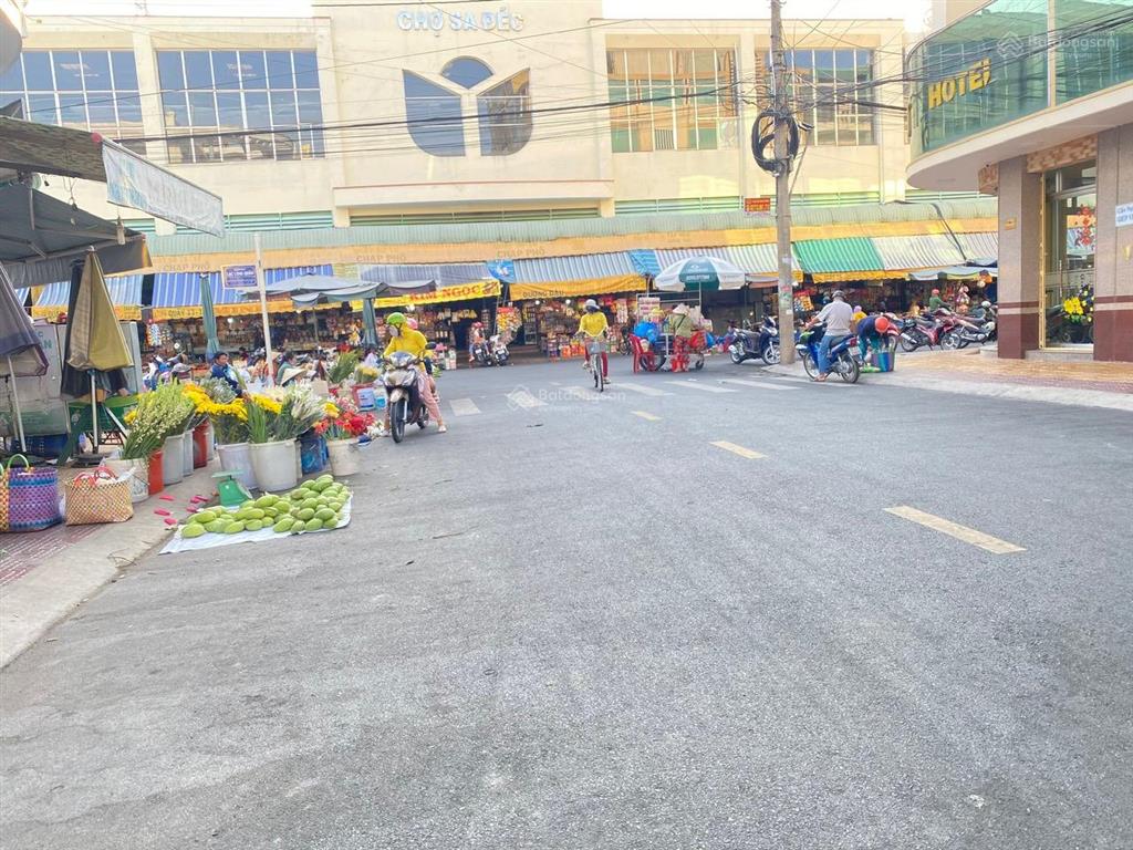 Bán nhà 4 tầng mặt tiền đường an dương vương, kế bên chợ trái cây sa đéc, đang cho thuê ổn định