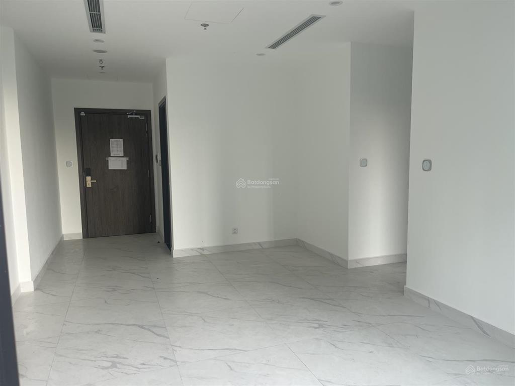 Bán căn góc 2pn, giá 4.7 tỷ, dt80m2, tầng trung view sông đồng nai, the beverly vinhomes quận 9
