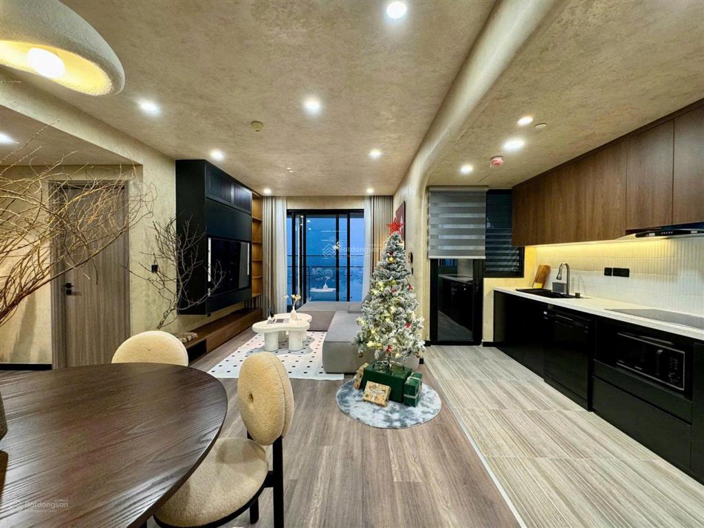 Căn bán (cắt lỗ 500tr) 2pn55m3,3 tỷ, 2pn 63m 3,8 tỷ kđt vinhomes smart city