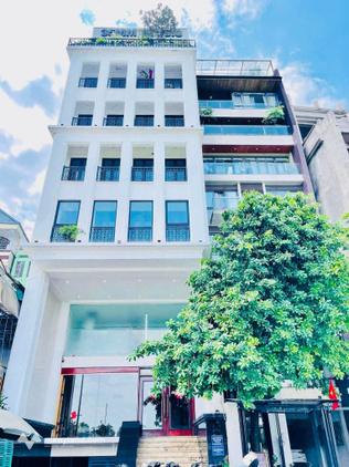 Bán nhà Phương Liên, Xã Đàn, ngay công viên Thống Nhất, view hồ, 9 tầng, thang máy mới