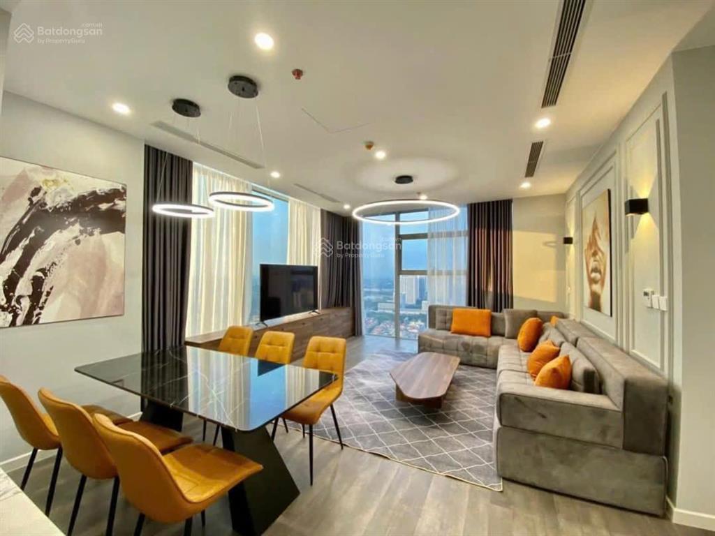 Giá tốt, 3pn 159m2, tầng trung, nt cao cấp, chỉ 15 tỷ. 0343 202 ***