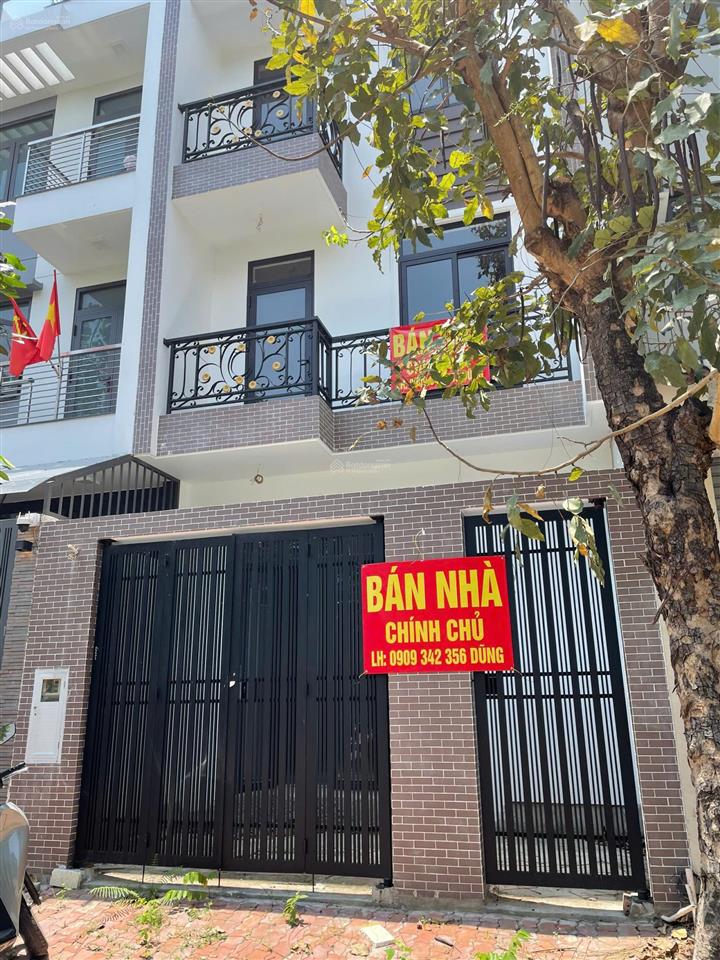Bán căn nhà phố xây thô hoàn thiện mặt tiền kdc 13e intresco giá rẻ