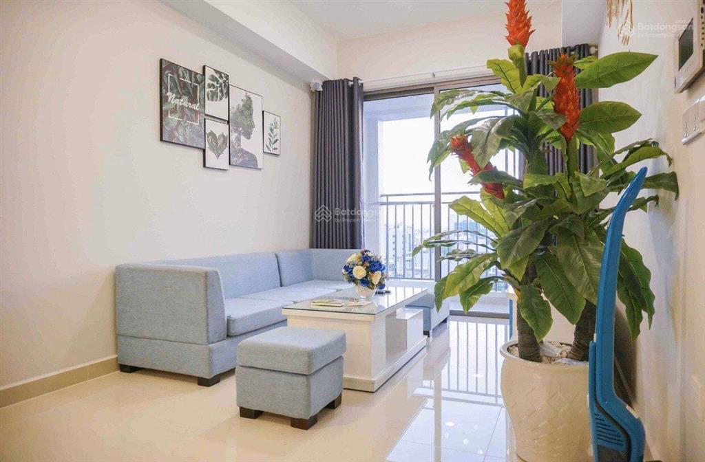 Bán căn 2pn 2wc 69m2 giá chỉ 5,750 tỷ nhận nhà ngay tại golden mansion phổ quang gần sân bay