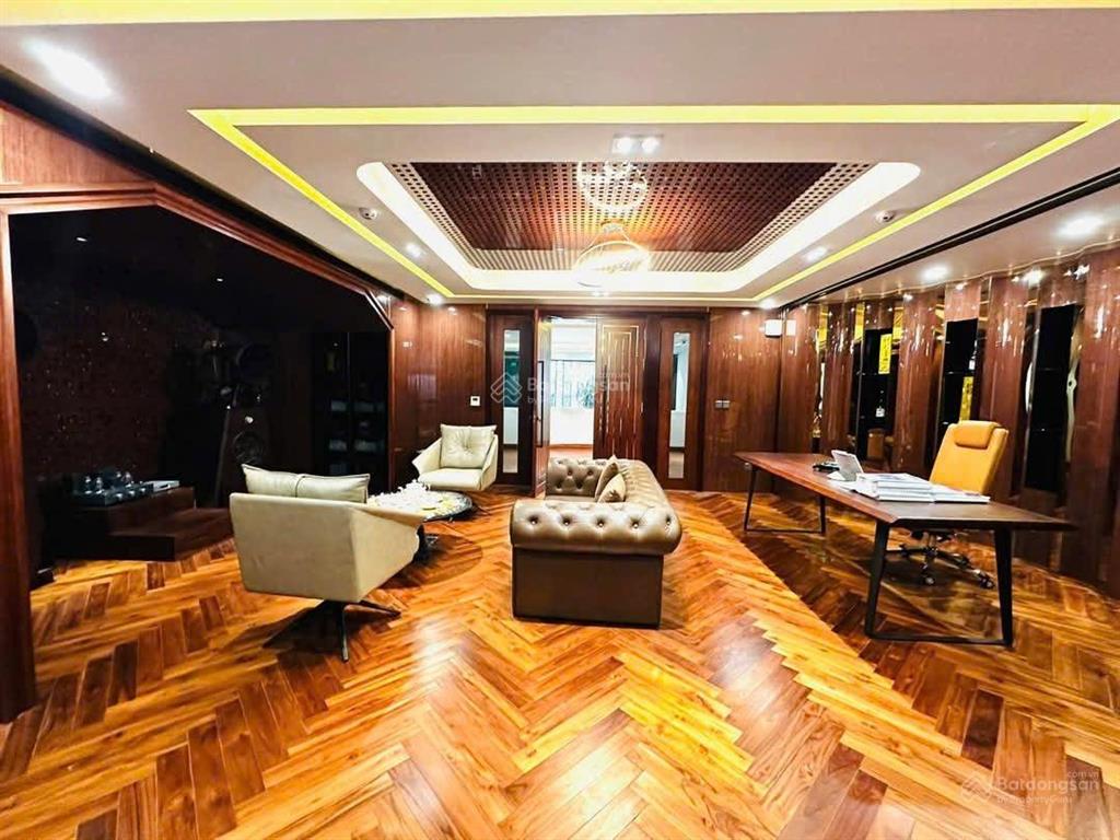 Hàng hiếm! mặt phố vạn bảo lô góc 2 mặt tiền ô tô tránh dừng đỗ vỉa hè 5m, 65m2*5t kd dt 1,5 tỷ/năm