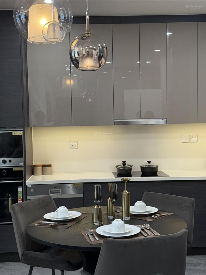 Ch view đẹp xuất sắc, 152m2, 3pn, 2wc giá full 7tỷ7. đã gồm thuế và phí bảo trì