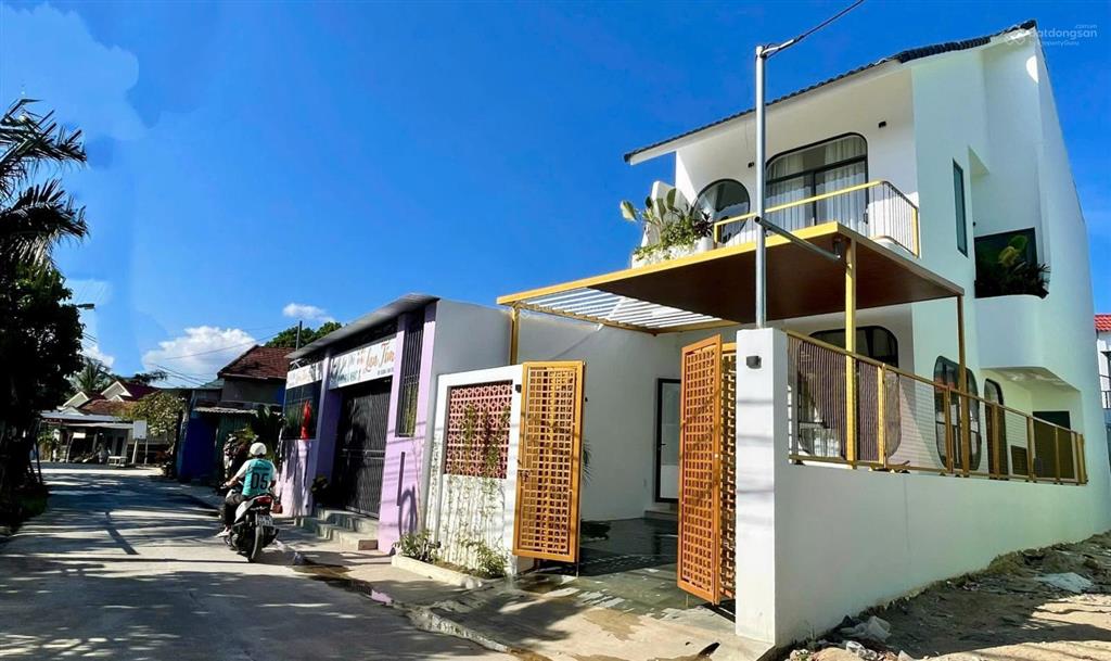 Bán nhà mtkddt114m22t3pn sân ôtôchợ vĩnh phươn nha trangchỉ 2ty950(hiếm)
