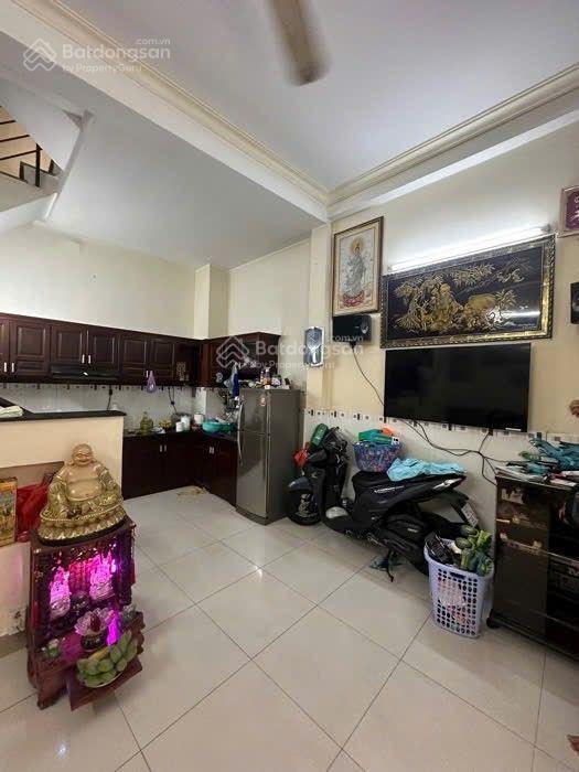 Bán nhà 4 tầng, 35m², quận 4 giá 4,5 tỷ
