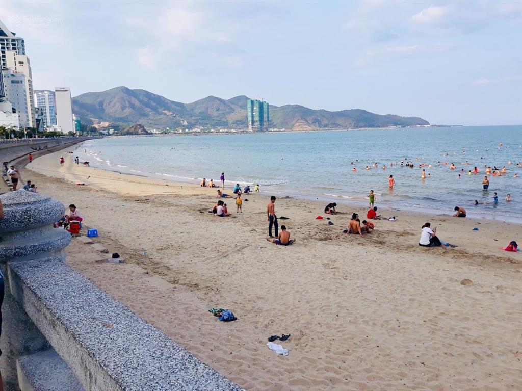 Cần tiền về bờ... bán gấp căn scenia bay 65m2 giá 4.1 tỷ full nội thất bao phí 0902 746 ***