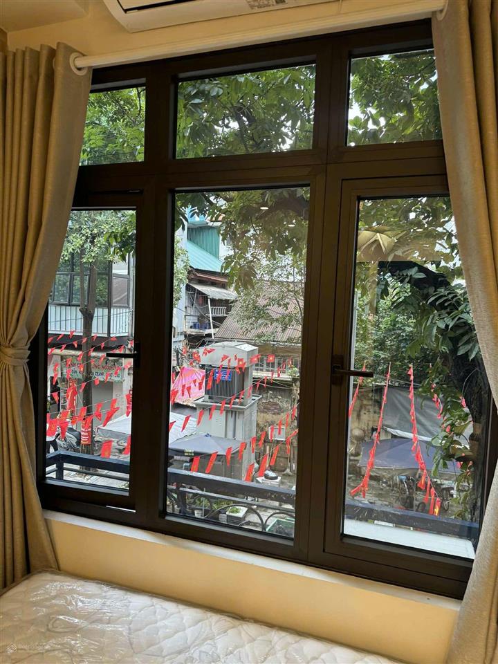 Mặt phố đặng trần côn homestay dòng tiền, gần lăng bác, thông cát linh, văn miếu, phố ôtô 2 chiều