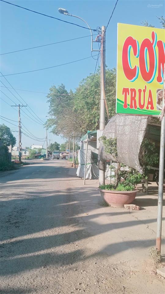 Cần bán lô đất mặt tiền đường xuân thới sơn 12 ngay cổng vinhomes hóc môn
