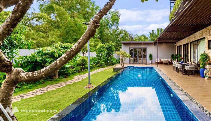 Bán gấp biệt thự sân vườn đường 160, phường Tăng Nhơn Phú A, diện tích 800m2
