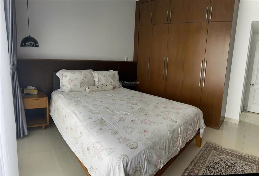 Bán căn hộ chung cư tại riverpark residence, 135m2 3pn 2wc ban công dài view sông sh