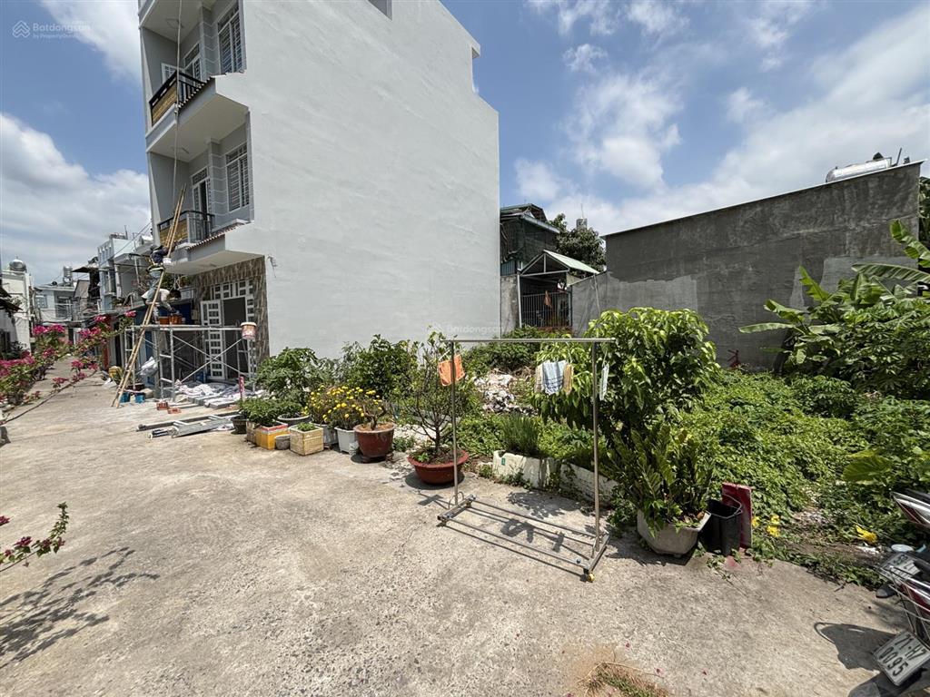 Bán lô đất thổ cư quận 7, dt 60m2 mặt tiền 5m, huỳnh tấn phát, kế bên phú mỹ hưng