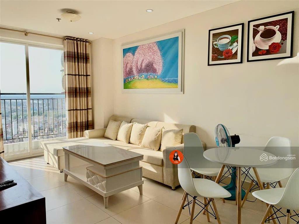 Bán căn hộ 2 phòng ngủ 69m2 view nhà hát lớn shp plaza 12 lạch tray