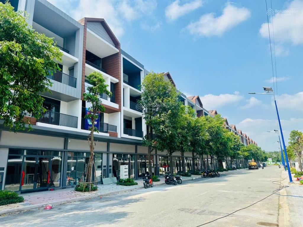 Nhà phố artisan park thanh toán 20% nhận nhà ở ngay, còn lại góp trong 5 năm