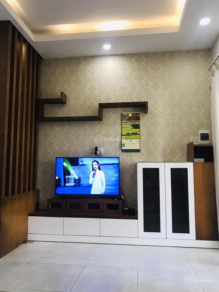 Chính chủ gửi bán nhà phố mega village khang điền, 5x15m, giá 8,5 tỷ, sổ hồng.