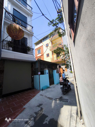 Bán nhà Tây Mỗ 43m2, 5 tầng, 5 ngủ, ngõ 4m thông thoáng, gần Mỹ Đình 4km