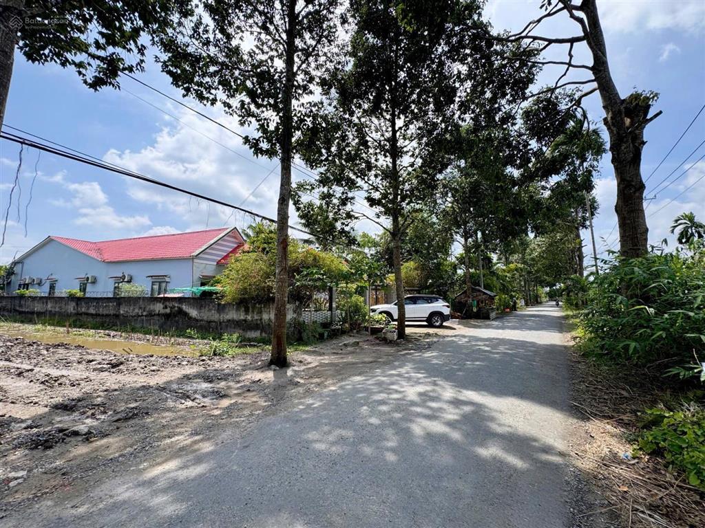 Bán 230m2 đất mặt tiền lộ cái chanh đi đông phú, cách chợ cái chanh 1,5km nhà cửa đông đúc