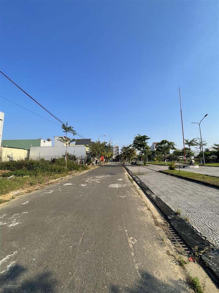 Продаётся участок, 252 м², Ngũ Hành Sơn