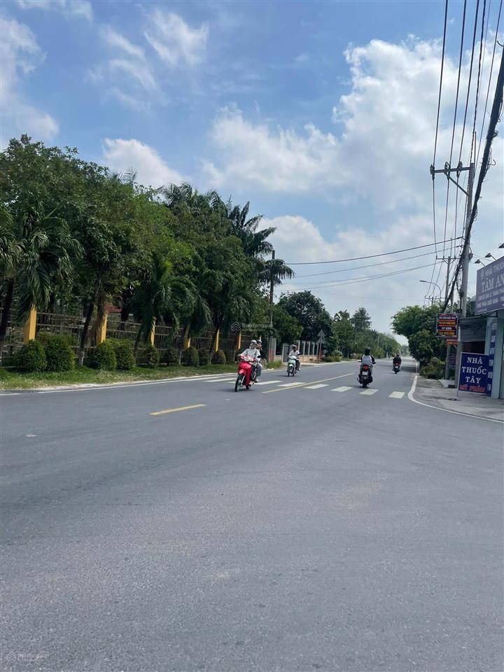 Chủ cần tiền bán nhanh lô đất thổ cư 80m2 giá 1,350 tỷ, đường nhựa 6m, kdc hiện hữu, shr