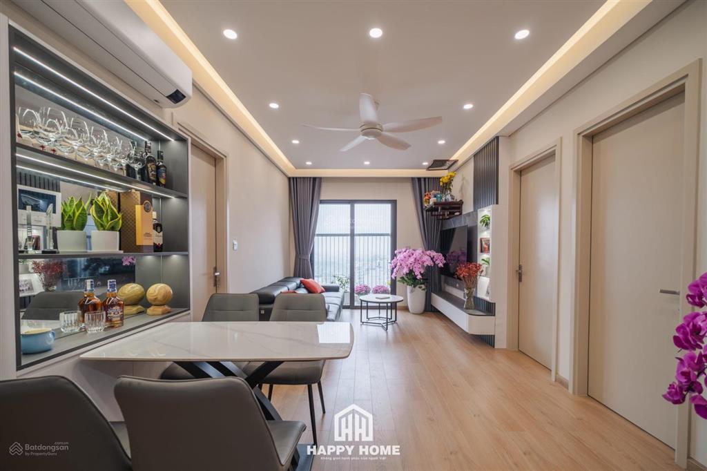 Em thảo bán 3 ngủ trục hoa hậu độc nhất 1 căn trong tòa chào bán. em thảo hỗ trợ xem nhà