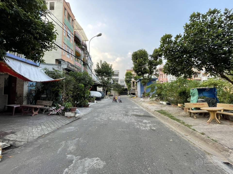 Bán đất mặt tiền đường số 26, khu tên lửa, gần aeonmall (4x24m) giá 10 tỷ