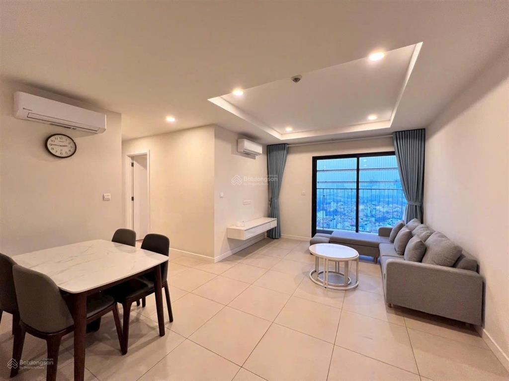 Bán căn góc 2pn dt 80m² toà n04a khu ngoại giao đoàn
