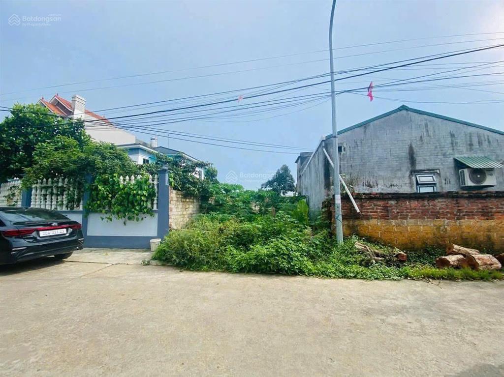 Cắt lỗ 300 triệu bán gấp đất lo cho con du học, đất sát ql21a và đại học quốc gia, dân cư kín
