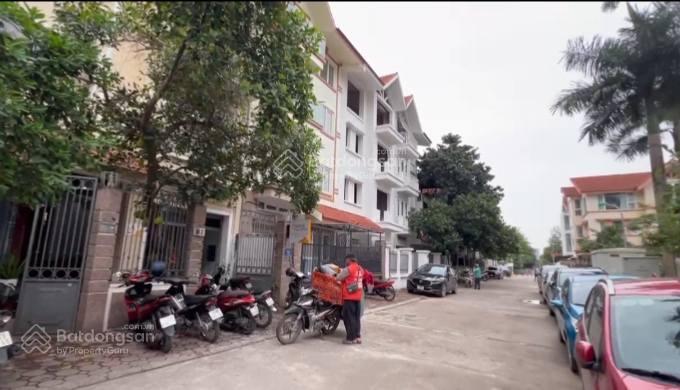 Cần bán biệt thự liền kề mễ trì, trung tâm hội nghị quốc gia, ks mariot. giá 90 tỷ, dt 220m2