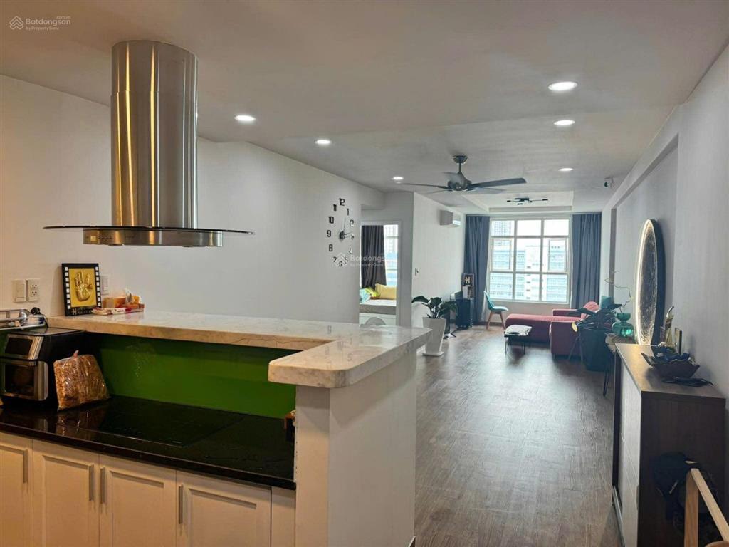 Cần bán gấp căn hộ hoàng anh thanh bình, đường 17, phường tân hưng tphcm. 0933 316 ***