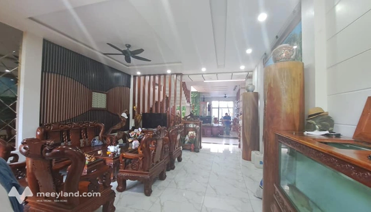Nhà ngộp, mặt tiền kinh doanh Trần Thị Cờ, Thới An, Quận 12, 297m², 4 tầng, nội thất xịn, 79 triệu/m² đất, ngang 6m