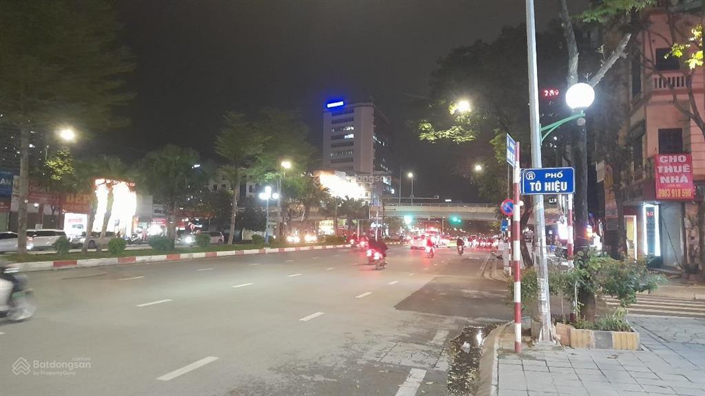 Kinh doanh siêu đẹp, ngã 3 hoàng quốc việt tô hiệu, nghĩa tân, 80m2, mt 5.5m, 3x tỷ