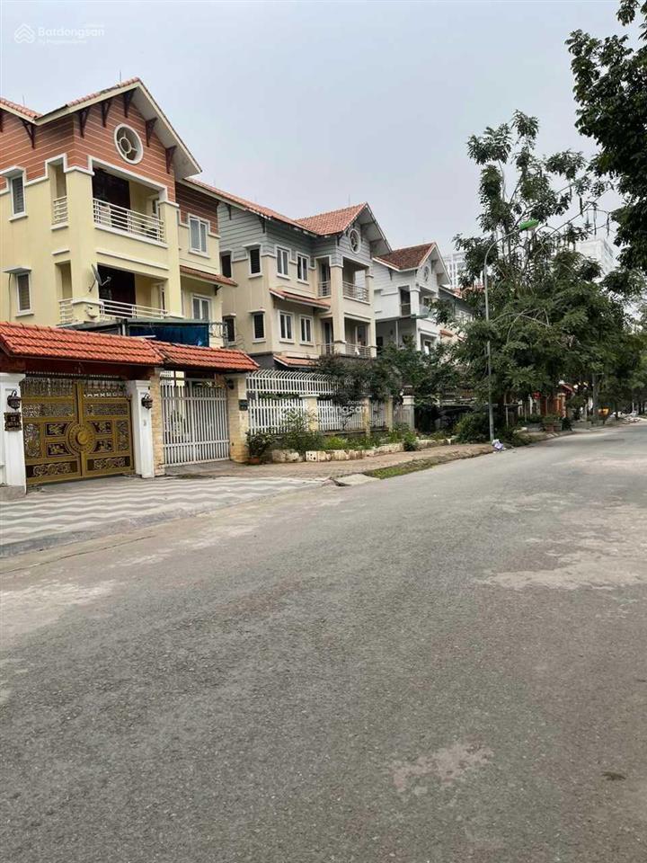Bán biệt thự mặt vườn hoa to kđt vân canh. dt 308m2 0912 865 ***