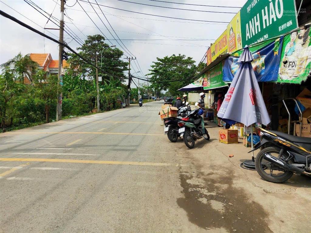 Chính chủ gửi bán rẻ 170,6m² đất ở mt đường đoàn nguyễn tuấn xã hưng long, bình chánh giá 4,3 tỷ