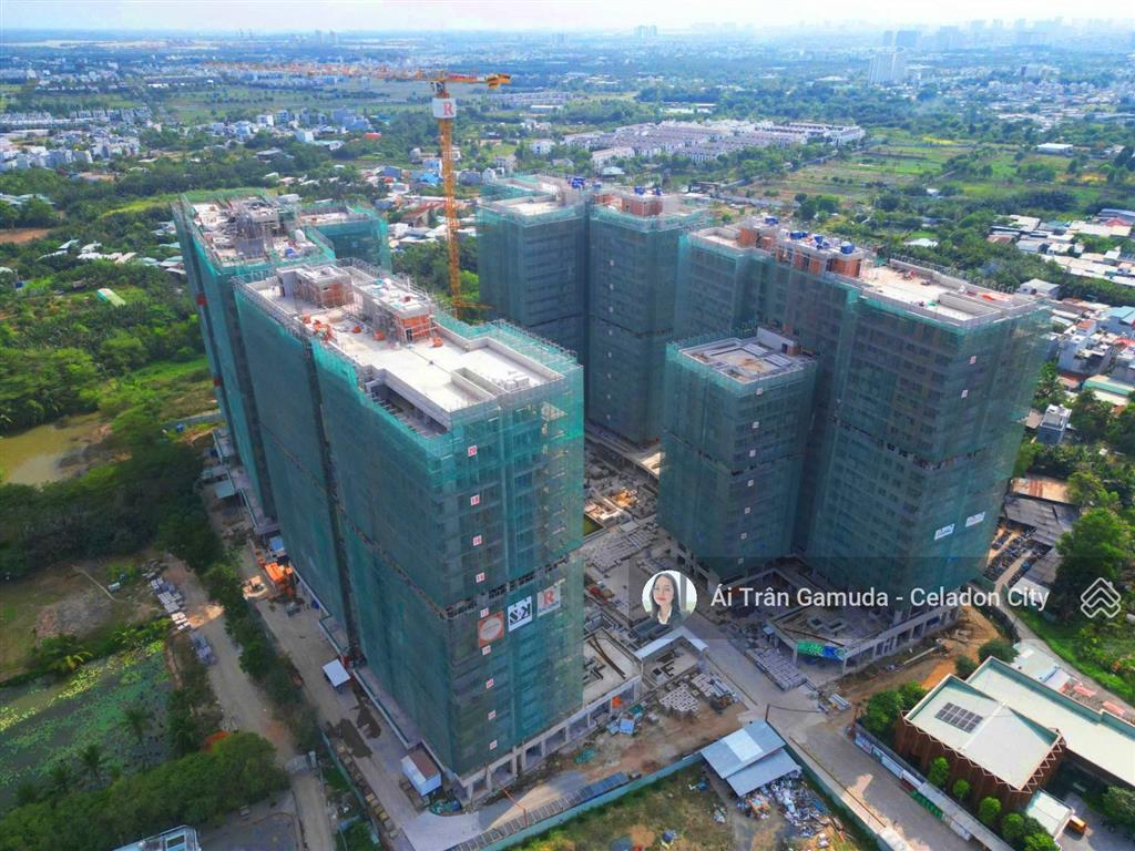 Chính chủ bán giá hd không chênh 82,4m2 tầng 10 view thành phố