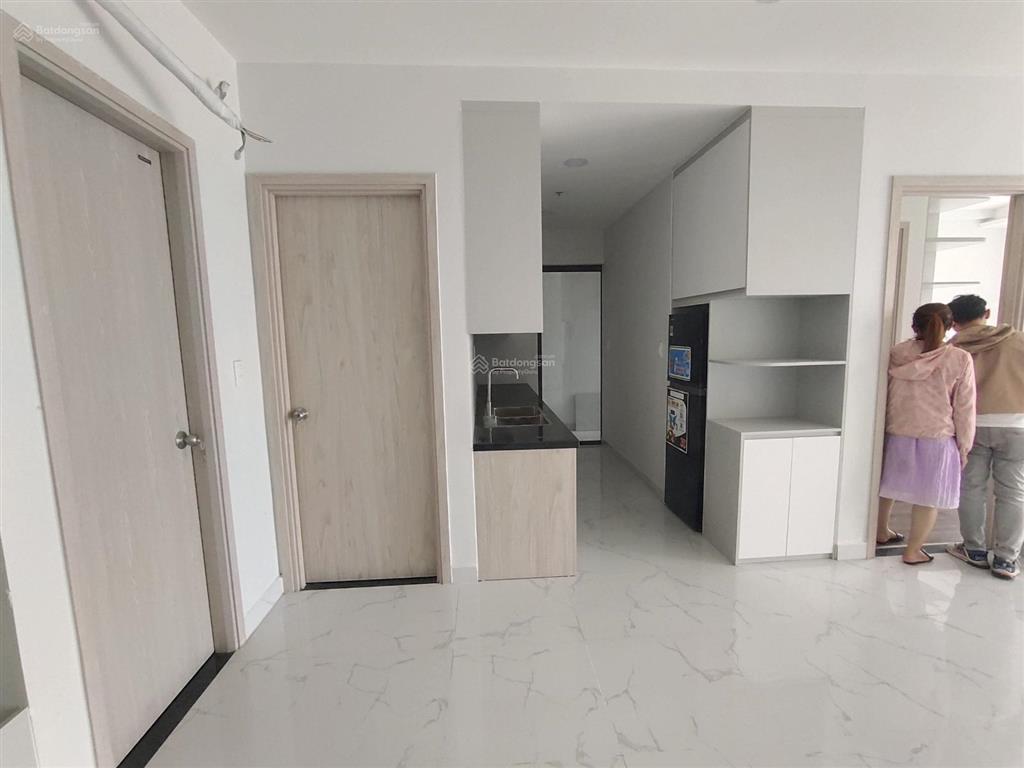 Bán lỗ căn hộ charm city 2pn 2wc 70m chỉ 2,408 tỷ cạnh vincom dĩ an, bao ra sổ