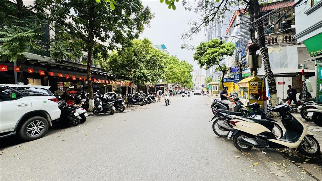 Hai bà trưng 2 thoáng trước sau full nội thất 6 tầng thang máy 20m ra oto tránh kinh doanh