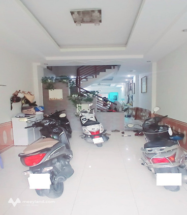 Xe ngủ trong nhà Quang Trung, phường 10, Gò Vấp, 79m2, 4 tầng, 4 phòng ngủ, nở hậu, giá rẻ