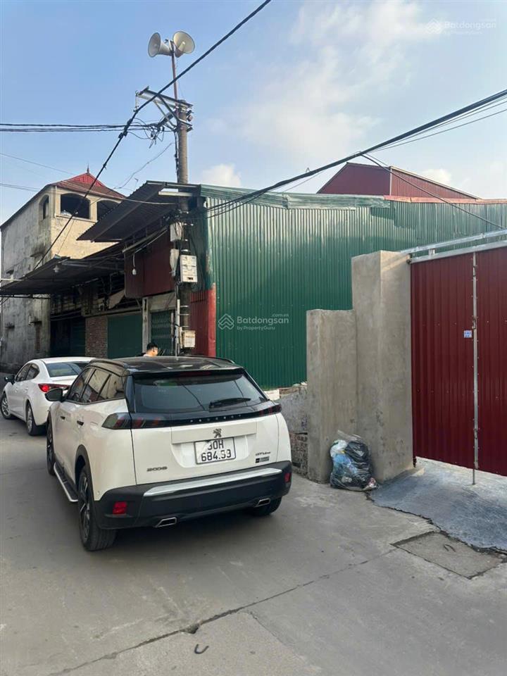 Đất yên trung gần tỉnh lộ 295,gần kcn sam sung oto vào đất mt 6,3m dt 100m2 nhỉnh 2ty