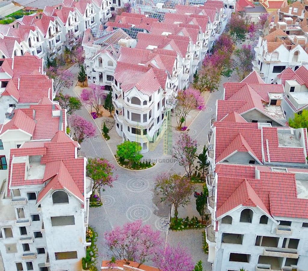 Chính chủ đầu tư mở bán khu biệt thự đà lạt phong cách pháp, với tên gọi "la cerise dalat villas"