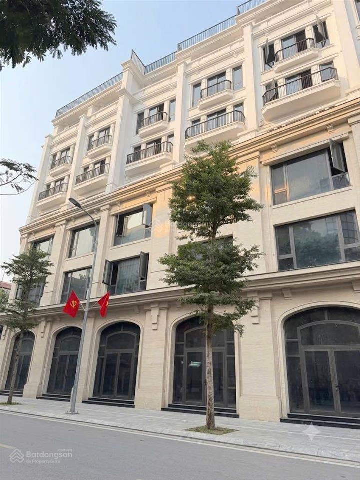Hoa hậu mặt phố chùa láng 97,5 tỷ120m2 xây mới 10t có hầmkinh doanh sầm uất2 mặt đường trước sau