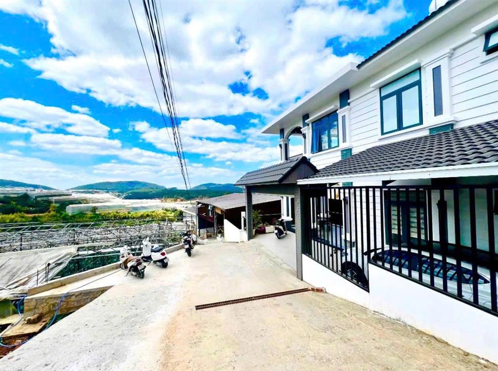 Không mua tiếc lô đất 279m2 trung tâm tp đà lạt view đẹp giá ngộp 6.5 tỷ
