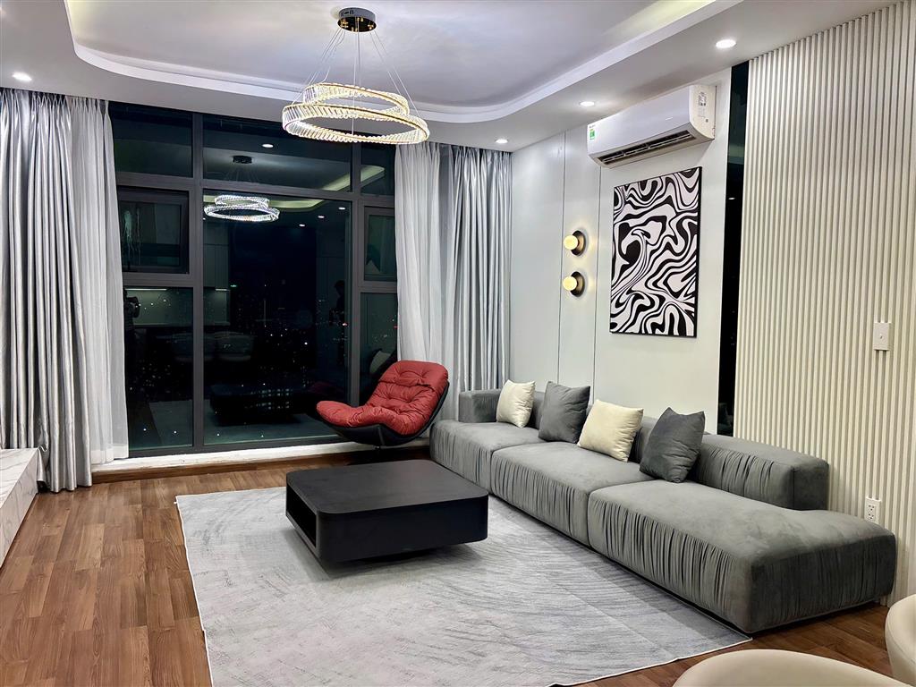 Giá tốt trong khu vực! bán căn góc 2pn dt 56m2 sẵn sổ ở xphomes star tân tây đô